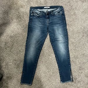 KanCans Skinny Jeans